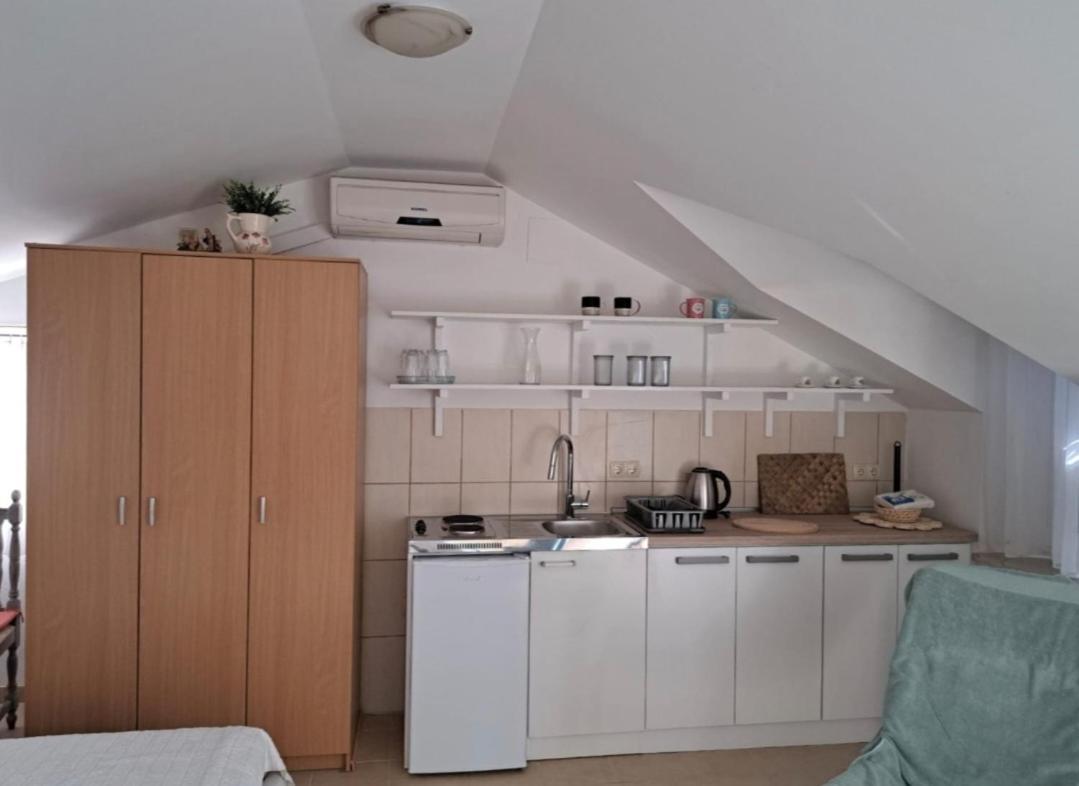 Guesthouse Ursic Selca  Екстериор снимка